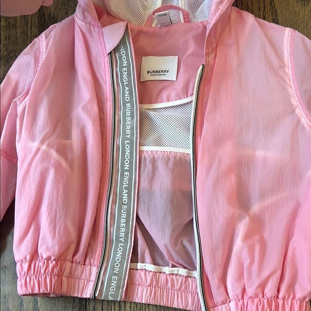 Burberry Pink Hooded Windbreaker jacket 12 months baby designer sale - Picture 2 of 10
